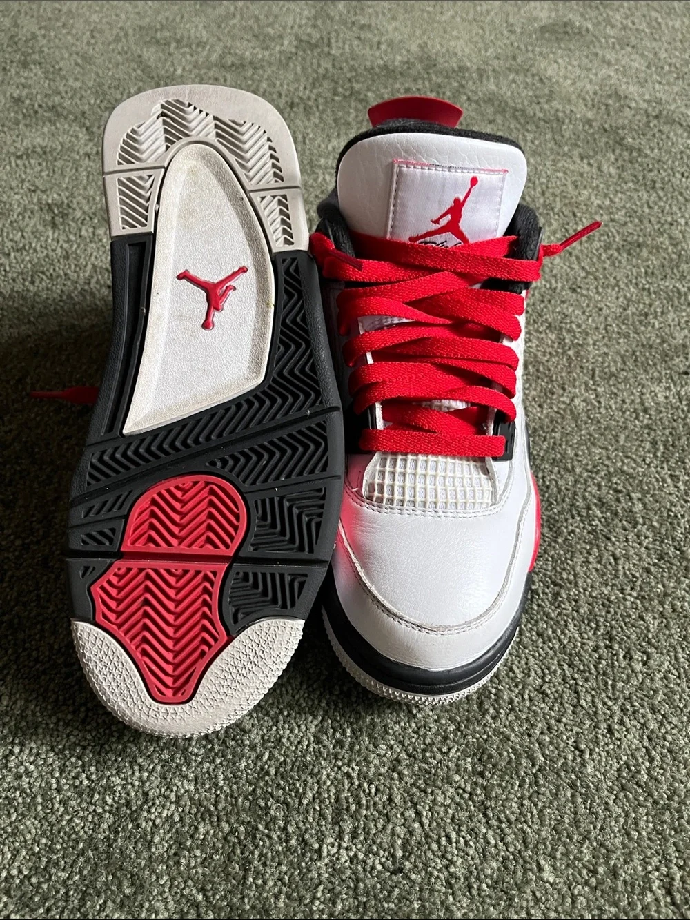 Nike classic silhouette